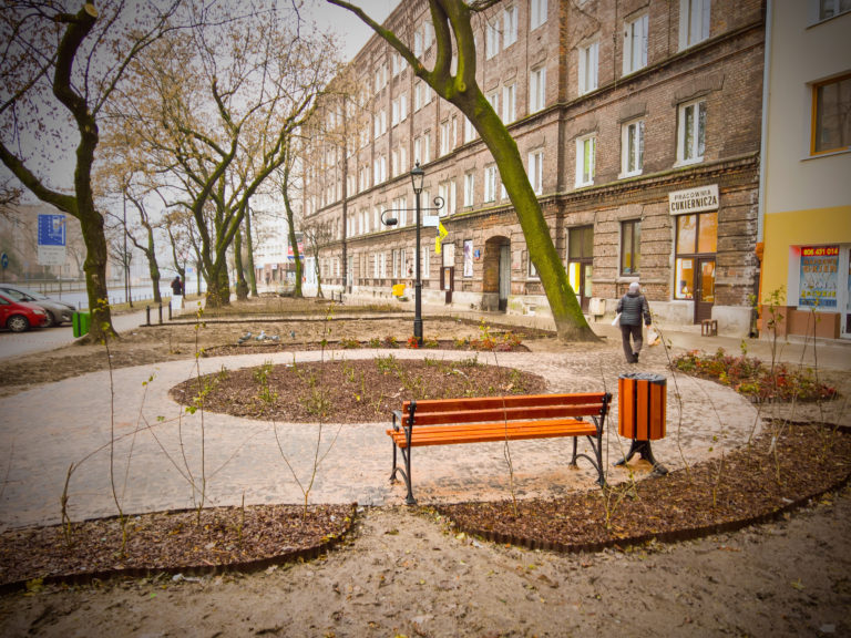 Różany Skwer Pysznych Pączków