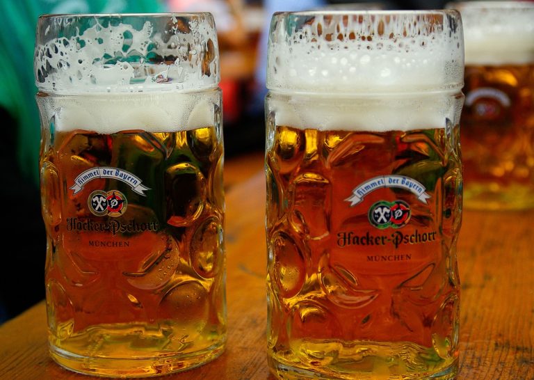 Oktoberfest na pl. Europejskim