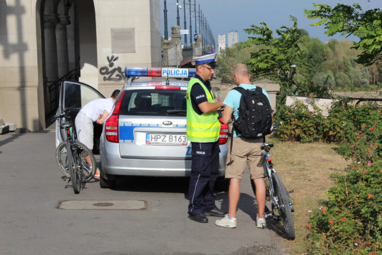 Więcej patroli na ulicach