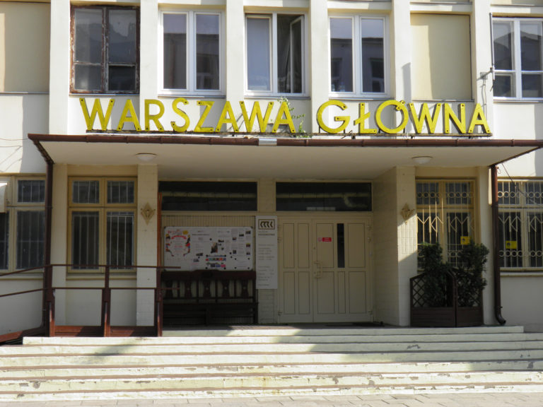 Uruchomienie neonów Warszawa Główna