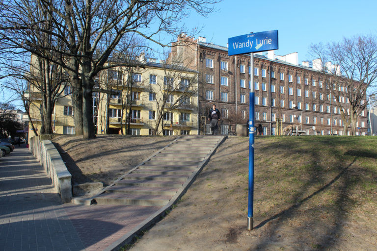 Skwer Wandy Lurie będzie monitorowany