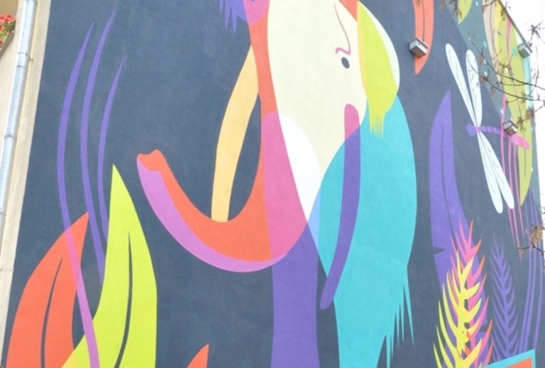 Prehistoryczny mural gotowy