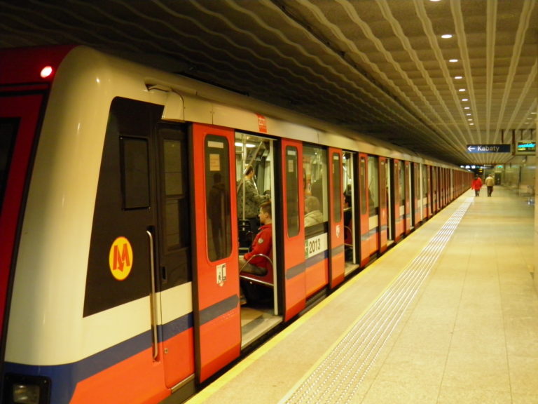Wolskie stacje przyłączane do linii metra M2