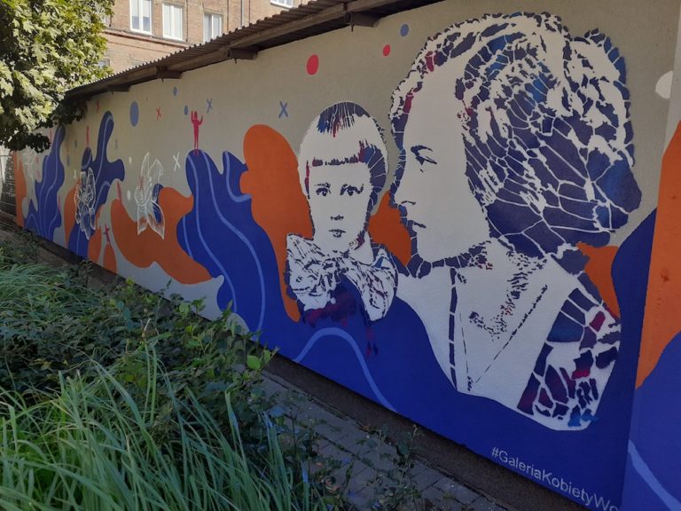 Mural poświęcony bohaterce, która przeżyła rzeź Woli