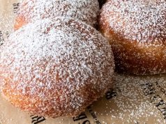 Pączki. Fot. Geraud Pfeiffer (Pexels)