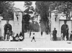 Brama główna Cmentarza Bródnowskiego 1934 r.