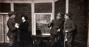 Spektakl "Porucznik Pierwszej Brygady" w 1925 r. Fot. Zbiory spadkobierców Stefana Wiecheckiego