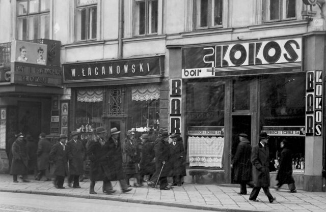 Bar Kokos w Warszawie, Nowy Świat Fot. NAC