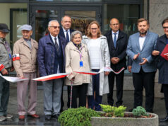 Odsłonięcie pamiątkowego muralu na Woli