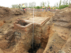 Zachodnie lico murów piwniczki Fot. Państwowe Muzeum Archeologiczne w Warszawie