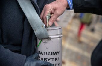 Kwesta na Powązkach