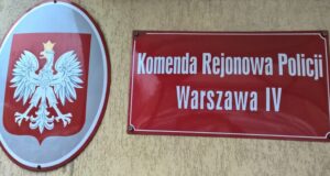 Tablica - Komenda Rejonowa Policji Warszawa IV