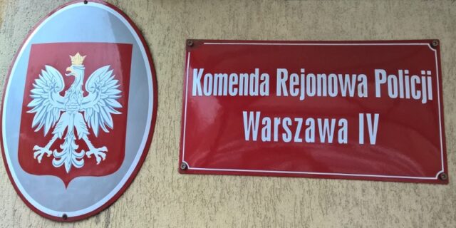 Tablica - Komenda Rejonowa Policji Warszawa IV